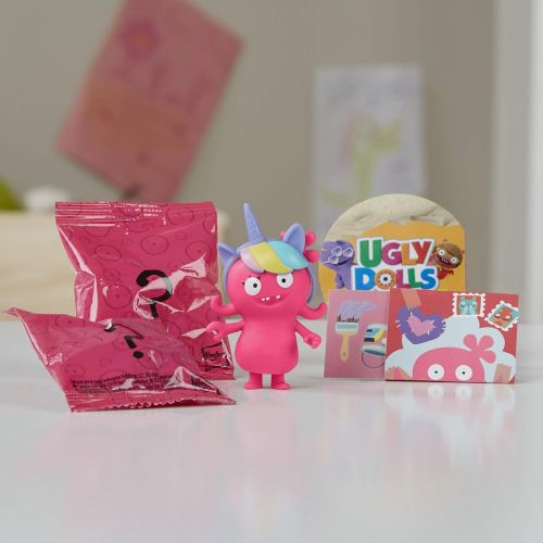 해즈브로 Hasbro Uglydolls Surprise Disguise Fancy Fairy Moxy Toy, Figure & Accessories