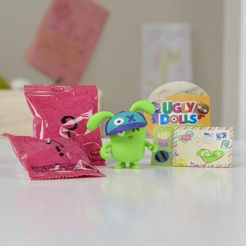 해즈브로 Hasbro Uglydolls Surprise Disguise Cool Dude Ox Toy, Figure & Accessories