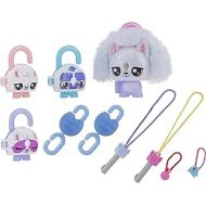 Hasbro Lock Stars Deluxe Lock Figure with Accessories, Llama, Series 3 (Product Combos May Vary.)