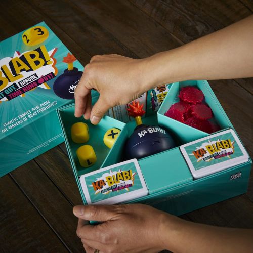 해즈브로 Hasbro Gaming Ka-Blab! Family Game for Kids and Adults, Party Board Games, from The Makers of Party Games Like Scattergories, 2-6 Players, Ages 10+