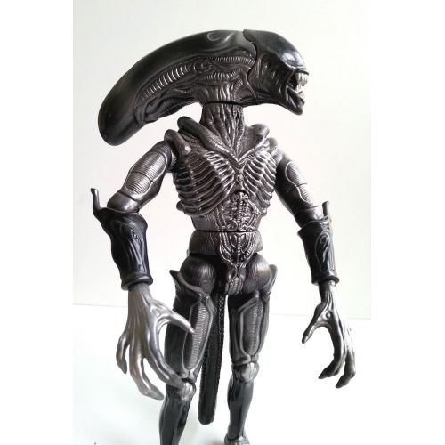 해즈브로 Hasbro Signature Series Alien Resurrection Warrior Drone Deluxe Figure