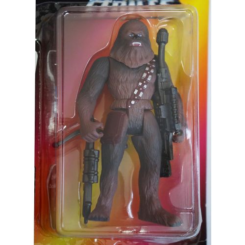 해즈브로 Hasbro Star Wars Chewbacca Figure with Bowcaster and Blaster Rifle