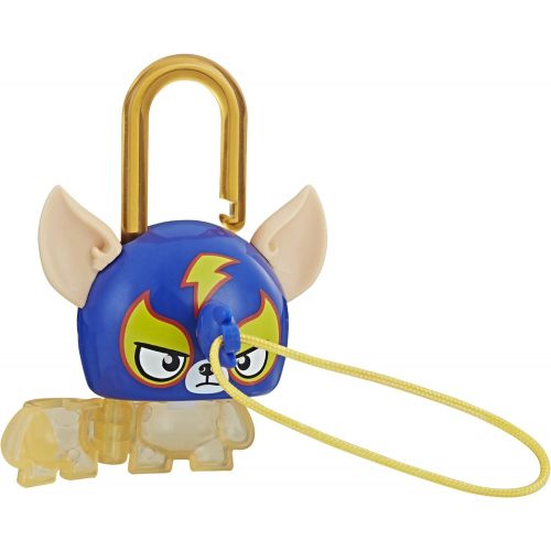 해즈브로 Hasbro Lock Stars Dog Wrestler