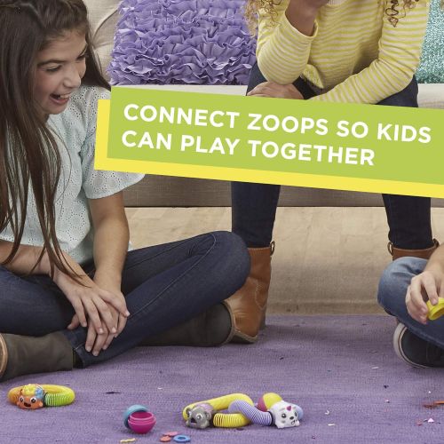 해즈브로 Hasbro Toys Zoops Electronic Twisting Zooming Climbing Toy Party Cockatoo Pet Toy for Kids 5 & Up