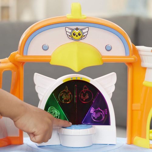 해즈브로 Hasbro Top Wing Academy Playset Inspired by Nick Jr Show, Includes Figure & Vehicle, Lights, Sounds, & Phrases, Toy for Kids Ages 3 & Up