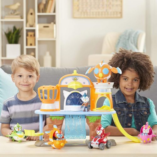 해즈브로 Hasbro Top Wing Academy Playset Inspired by Nick Jr Show, Includes Figure & Vehicle, Lights, Sounds, & Phrases, Toy for Kids Ages 3 & Up