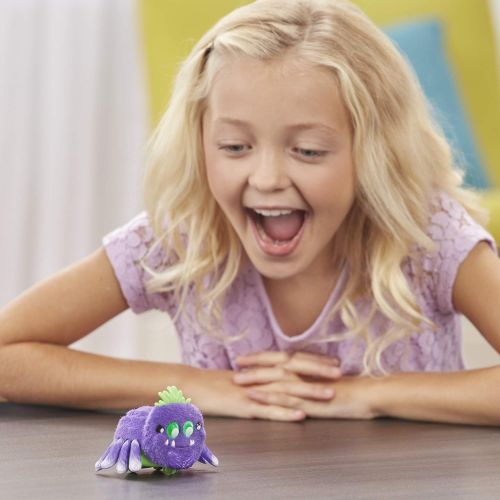 해즈브로 Hasbro Yellies! Wiggly Wriggles; Voice-Activated Spider Pet; Ages 5 & Up