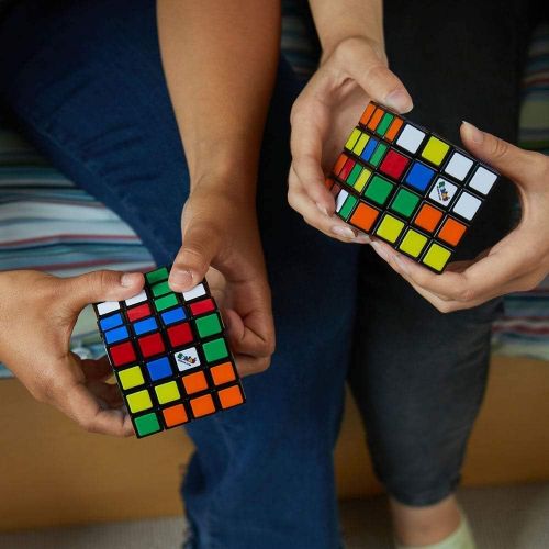 해즈브로 Hasbro Gaming Rubiks Solve The Cube Bundle 4 Pack, Original Rubiks Products, Toy for Kids Ages 8 and Up (Amazon Exclusive)