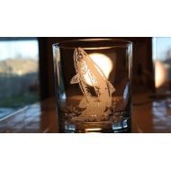 /Havinablast salmon on whiskey glass