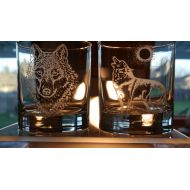 /Havinablast wolf head on whiskey glass or wolf howling on whiskey glass sold separately