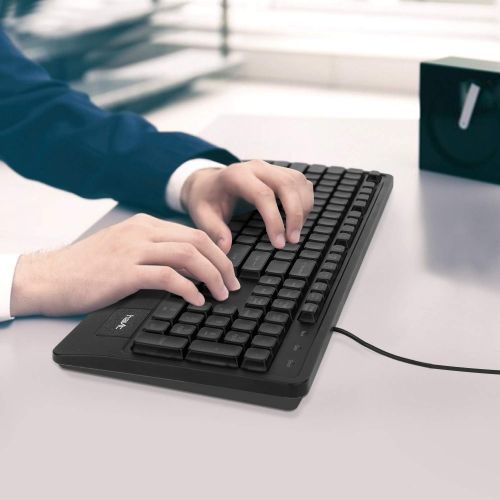  [아마존베스트]Havit Wired Keyboard, USB Quiet Backlit Computer Keyboard Ergonomic LED Gaming Keyboards Wrist Rest 104 Keys for Office PC Desktop Laptop Game Black