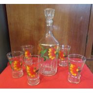 /HeirLoomWeaver Vintage Carafe with stopper and five glasses