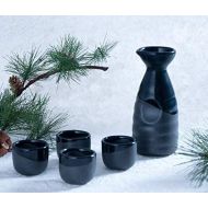 [아마존베스트]Hinomaru Collection Reactive Glaze Sake Set Tokkuri 10 fl oz Bottle with Four Sake Ochoko Cups 2 fl oz (Black)