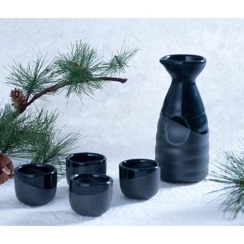  [아마존베스트]Hinomaru Collection Reactive Glaze Sake Set Tokkuri 10 fl oz Bottle with Four Sake Ochoko Cups 2 fl oz (Black)