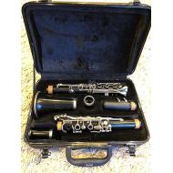 Hisonic Signature Series 2610 Bb Orchestra Clarinet with Case