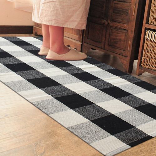  Homcomoda Cotton Plaid Checkered Area Rug Hand Braided Kitchen Floor Rug Runner Washable Carpet (23.6” by 51.2”, Plaid-Black and White)