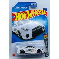 Hot Wheels 2022 - LB-Silhouette Works GT Nissan 35GT-RR Ver.2 - White - HW Dream Garage 5/5 - 154/250