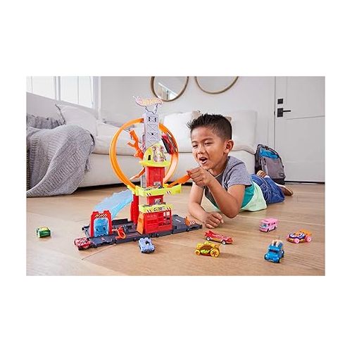  Hot Wheels Toy Car Track Set City Super Loop Fire Station & 1:64 Scale Firetruck, Connects to Other Sets