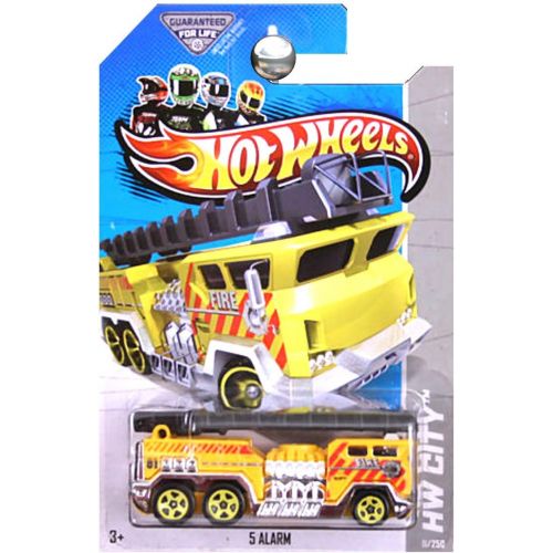  Hot Wheels 2013 5 Alarm Fire Truck Engine with Ladder in Yellow