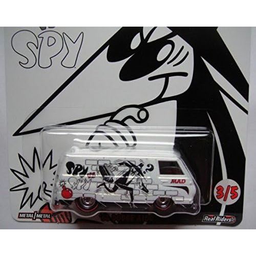  HOT WHEELS POP CULTURE BLACK SPY VS WHITE SPY, WHITE 66 DODGE A100 3/5