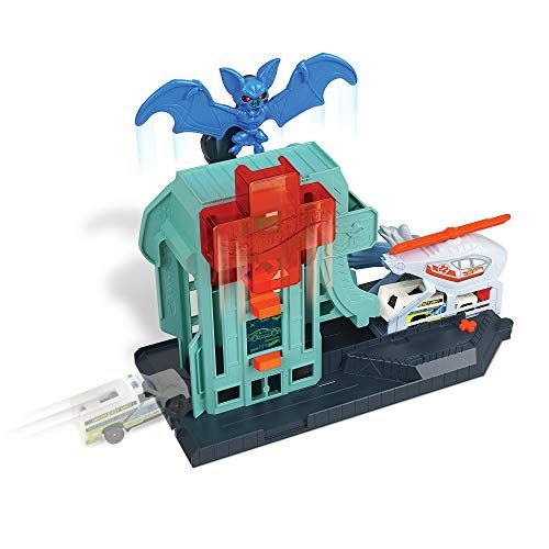 마텔 Hot Wheels Creature Attack Playsets, Bat Hospital