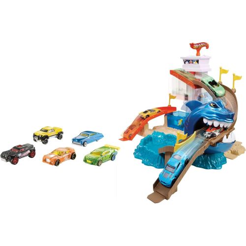  Hot Wheels Color Shifters Sharkport Showdown Trackset (Amazon Exclusive)