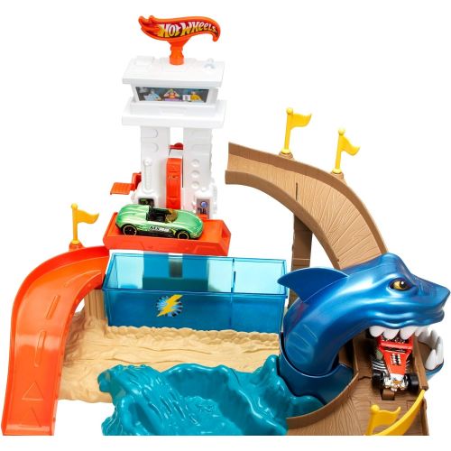  Hot Wheels Color Shifters Sharkport Showdown Trackset (Amazon Exclusive)