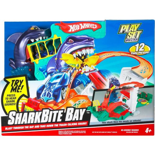  Hot Wheels Sharkbite Bay Play Set