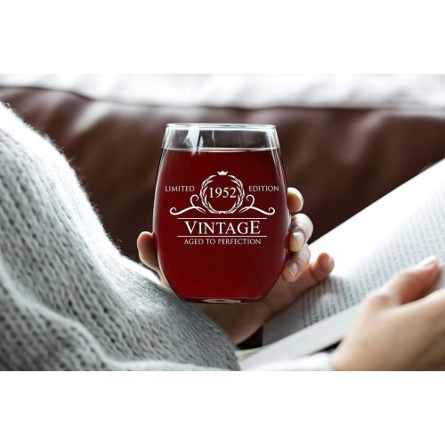  [아마존베스트]Humor Us Home Goods 70th Birthday Gifts for Women Men - 1951 Vintage 15 oz Stemless Wine Glass - 70 Year Old Birthday Party Decorations - Fiftieth Anniversary Presents for Parents Dad Mom - Eighty Cla