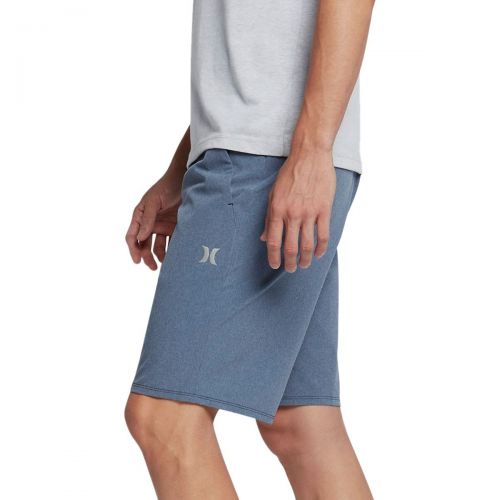  Hurley Alpha Trainer Solid 20.5in Mens Short