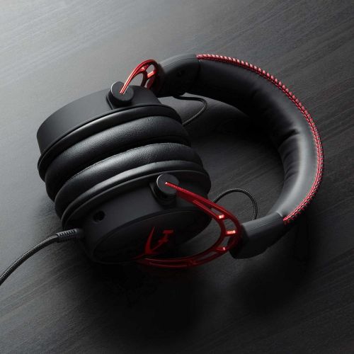  HyperX Cloud Alpha - Gaming Headset, Dual Chamber Drivers, Legendary Comfort, Aluminum Frame, Detachable Microphone, Works on PC, PS4, PS5, Xbox One, Xbox Series XS, Nintendo Switc