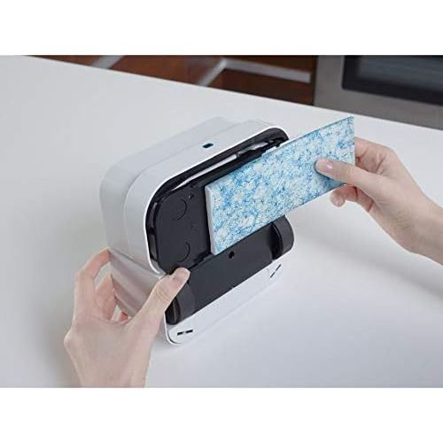  [아마존베스트]iRobot Braava Jet 250 Precision Spray Wipe Robot 3 in 1: Dry, Wet and Wet Cleaning, Ideal for Bathroom and Kitchen, Cleaning Solution, Disposable Cloths and Washable Cloths