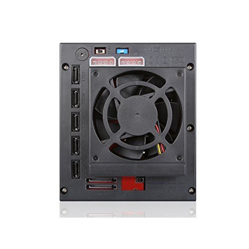  IStarUSA Group iStarUSA Group 3x5.25 to 5x3.5 2.5 SAS SATA 6 Gbps HDD SSD Hot-Swap Rack with Key Lock (BPU-350SATA-KL)