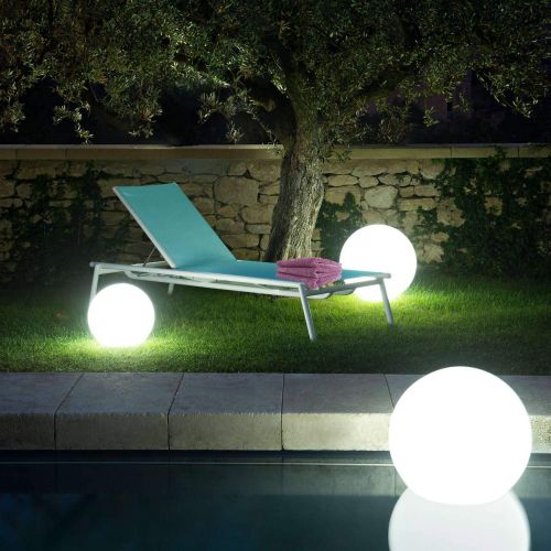  IVERDG IVER Multi-Function Color Changing LED Ball Orb in White, Sturdy Waterproof Rechargeable, Wireless w/ Remote Control Beautiful Light Effect, Subtle Ambient Lighting Relaxing Mood L