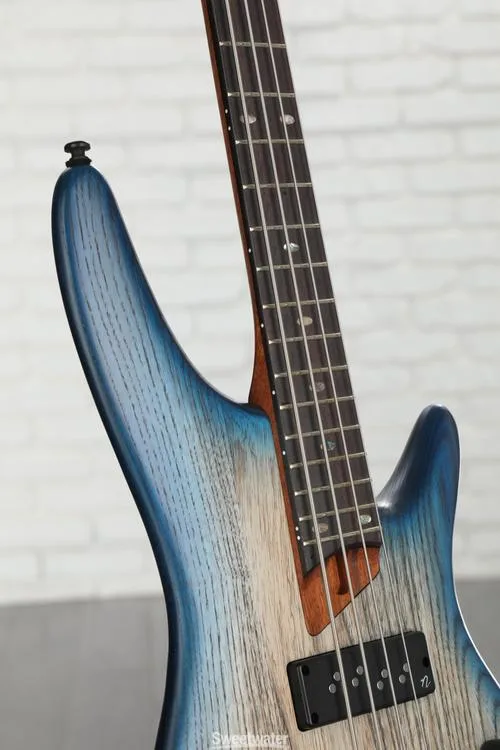 Ibanez Standard SR600E Bass Guitar - Cosmic Blue Starburst Flat