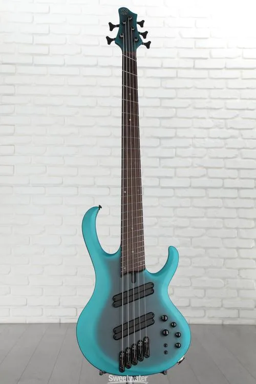  Ibanez BTB605MS Bass Guitar - Cerulean Aura Burst Matte