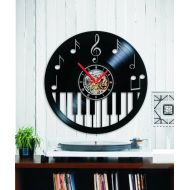 Indigovento Vinyl clock piano keybord Wall clock Music clock Music decor Piano decor Piano art clock piano gifts Wall art Home Decor Gift handmade