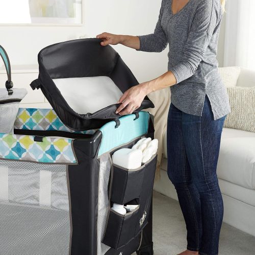 인제뉴어티 Ingenuity Smart and Simple Packable Portable Playard with Changing Table - Moreland