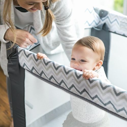 인제뉴어티 Ingenuity Smart and Simple Packable Portable Playard with Changing Table - Moreland