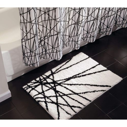  InterDesign Abstract Bath Mat, Machine Washable Microfiber Accent Rug for Bathroom, Kitchen, Bedroom, Office, Kids Room 34 x 21 Black and White