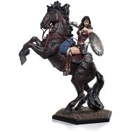 Iron Studios Deluxe Wonder Woman 1:10 Art Scale Figure
