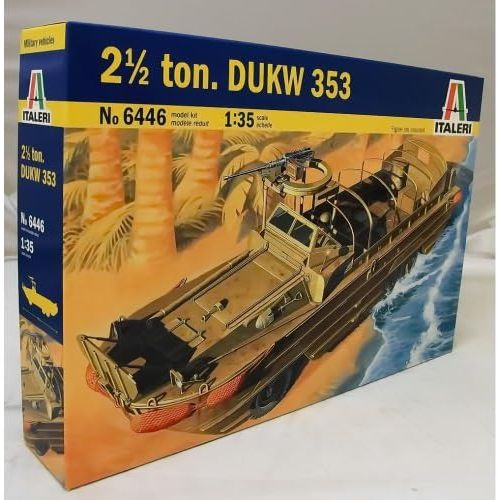  2-12-Ton DUKW 353 Amphibious Vehicle 135 Italeri