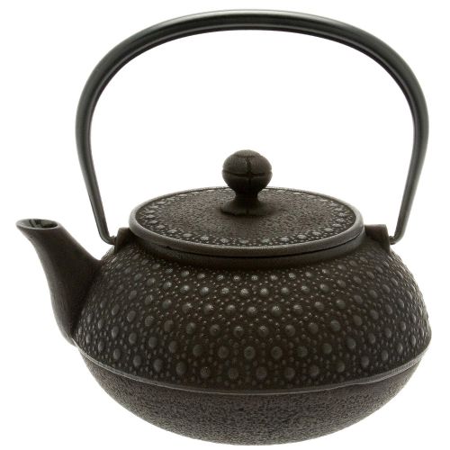  Iwachu Japanese Iron Tetsubin Teapot, 30-Ounce, Black Honeycomb