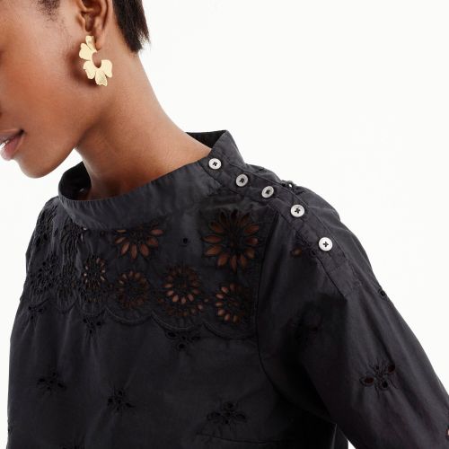 제이크루 Jcrew Petite funnelneck shirt in eyelet