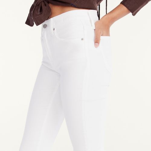 제이크루 Jcrew 9 high-rise toothpick jean in white