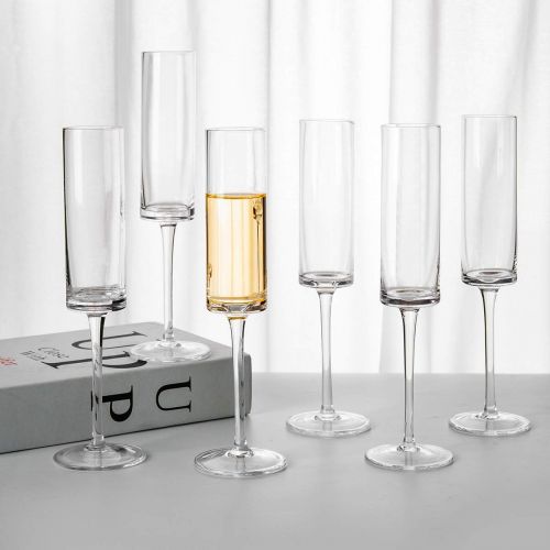  [아마존베스트]Gold Glass Set of 6 Crystal Champagne Flutes Champagne Glasses Hand Blown Classy Champagne Flutes 100％Lead Free Quality Sparkling Wine Stemware Set Dishwasher Safe 7oz