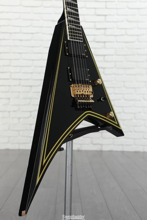  Jackson MJ Series Rhoads RR24-MG Electric Guitar - Gloss Black Used