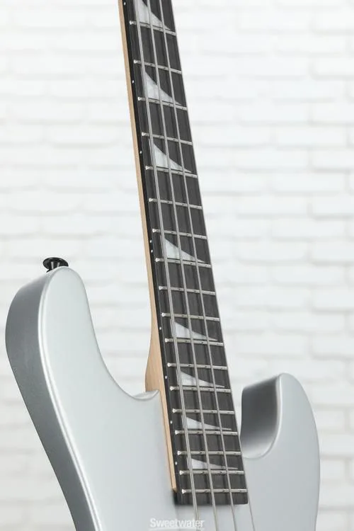  Jackson Concert Bass Minion JS1X - Satin Silver Demo