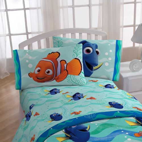  Jay Franco Disney/Pixar Finding Dory Splashy 3 Piece Sheet Set, Twin