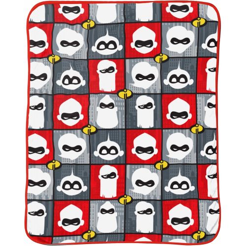  Jay Franco Disney/Pixar Incredibles Super Family Throw Blanket- Measures 46 x 60 inches, Kids Bedding - Fade Resistant Super Soft Fleece - (Official Disney/Pixar Product)